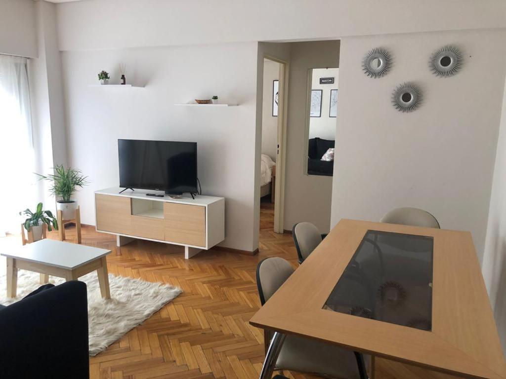 Apartment Amoblado De 2 Ambientes Completo Buenos Aires